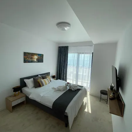 Sarita - Sea View Apartmán *